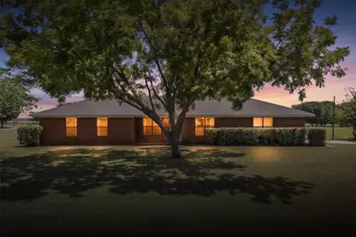 301 Vinyard Drive, Waxahachie, TX 75167 - Photo 29