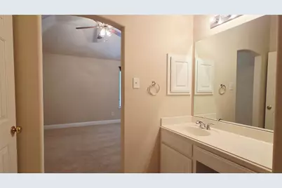 1902 Smoke Tree Trail, Garland, TX 75040 - Photo 31