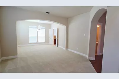 1902 Smoke Tree Trail, Garland, TX 75040 - Photo 3