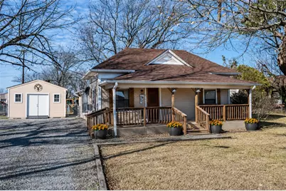 909 N Main Street, Ector, TX 75439 - Photo 1