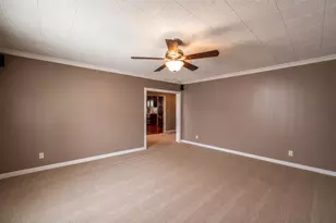 909 N Main St, Ector, TX 75439 - Photo 3