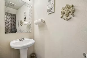 812 Eagle Dr, Saginaw, TX 76131 - Photo 11