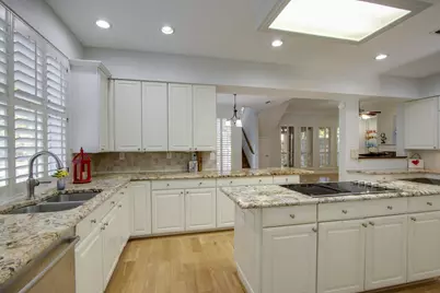 210 Chinaberry Way, Coppell, TX 75019 - Photo 13