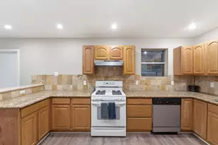 2633 Inadale Ave, Dallas, TX 75228 - Photo 11