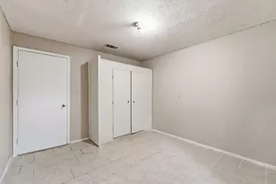 2633 Inadale Ave, Dallas, TX 75228 - Photo 27
