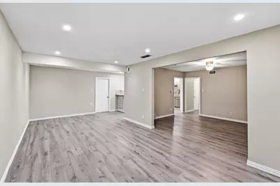 2633 Inadale Avenue, Dallas, TX 75228 - Photo 7