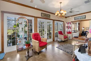 9001 Sawgrass Ct, Granbury, TX 76049 - Photo 17