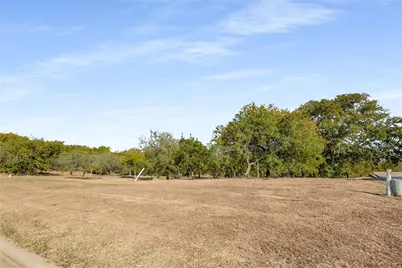 1123 Mallard Pointe Drive, Grand Prairie, TX 75104 - Photo 13