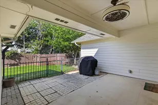 1614 Crested Butte Dr, Lewisville, TX 75077 - Photo 39