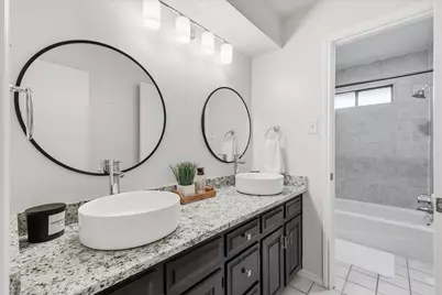 1614 Crested Butte Drive, Lewisville, TX 75077 - Photo 35