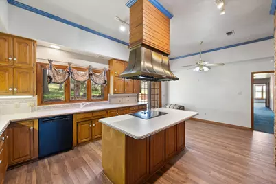 2520 Norwood Drive, Hurst, TX 76054 - Photo 7