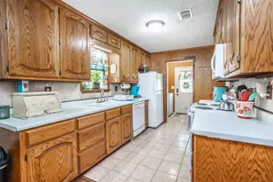 671 Co Rd 163, Gainesville, TX 76240 - Photo 25