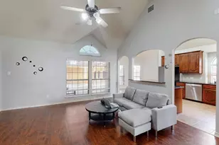 6925 Cattle Dr, Fort Worth, TX 76179 - Photo 9
