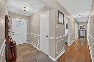 1800 Pecan Park Dr, Arlington, TX 76012 - Photo 11