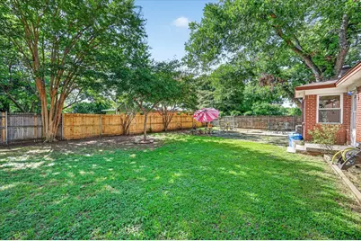 1800 Pecan Park Drive, Arlington, TX 76012 - Photo 5