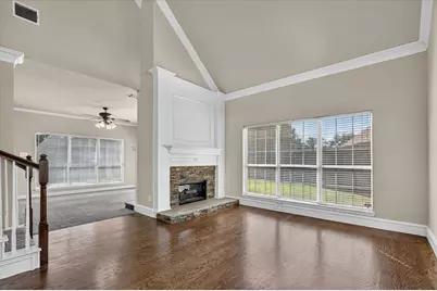 400 Breakers Point Court, Irving, TX 75063 - Photo 5