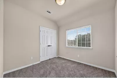 400 Breakers Point Court, Irving, TX 75063 - Photo 23