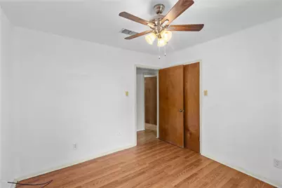 1939 E Texas Street, Denison, TX 75021 - Photo 17