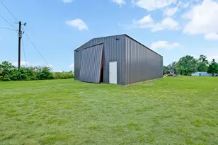 923 Co Rd 2415, Honey Grove, TX 75446 - Photo 27