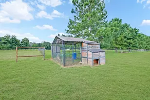923 Co Rd 2415, Honey Grove, TX 75446 - Photo 29