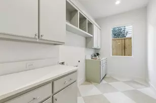 7225 Lehigh Dr, Dallas, TX 75214 - Photo 15