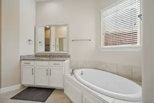 610 Enfield Dr, Frisco, TX 75036 - Photo 13