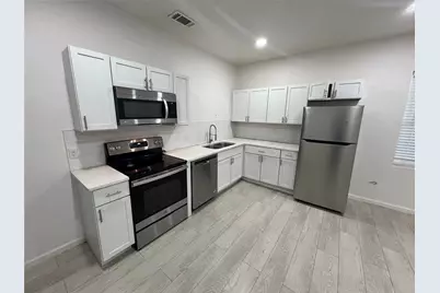 410 Vaden S #B, Sherman, TX 75090 - Photo 3