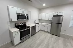 410 Vaden S, Sherman, TX 75090 - Photo 3
