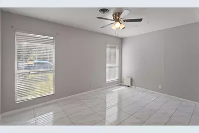 711 Hilltop Drive, Irving, TX 75060 - Photo 13