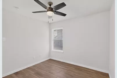 1320 Clearwater Drive, Grand Prairie, TX 75052 - Photo 29