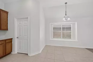 1320 Clearwater Dr, Grand Prairie, TX 75052 - Photo 15