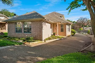 1509 Milla Ct, Euless, TX 76039 - Photo 1