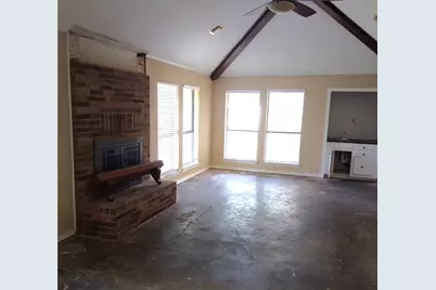 319 Jamie Way, Greenville, TX 75402 - Photo 5