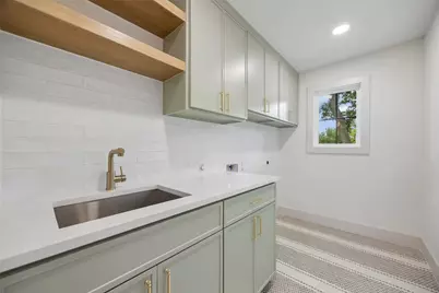 10310 Mosscrest Drive, Dallas, TX 75238 - Photo 37