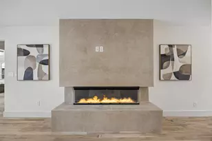 10310 Mosscrest Dr, Dallas, TX 75238 - Photo 9