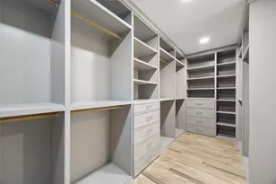 10310 Mosscrest Dr, Dallas, TX 75238 - Photo 25