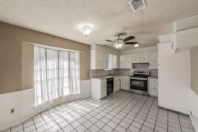 1227 Willowwood Drive, Cleburne, TX 76033 - Photo 9