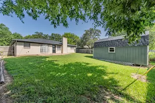1227 Willowwood Dr, Cleburne, TX 76033 - Photo 39