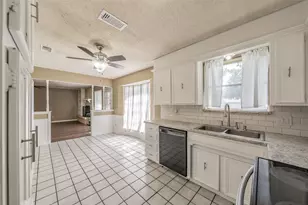 1227 Willowwood Dr, Cleburne, TX 76033 - Photo 15