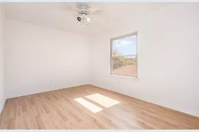 2019 Lavaca Trail, Carrollton, TX 75010 - Photo 17