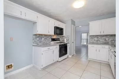 2019 Lavaca Trail, Carrollton, TX 75010 - Photo 5