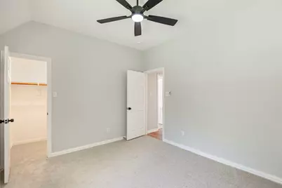 6304 Fox Hunt Drive, Arlington, TX 76001 - Photo 31