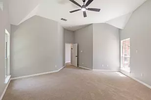 6304 Fox Hunt Dr, Arlington, TX 76001 - Photo 21