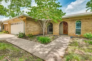 2215 W Sanford St, Arlington, TX 76012 - Photo 25