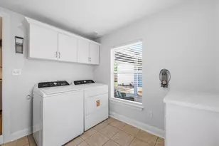 3837 Pershing Ave, Fort Worth, TX 76107 - Photo 31