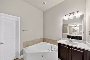 8607 Calvin Rd, Irving, TX 75063 - Photo 33
