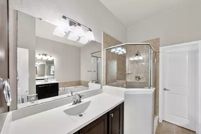 8607 Calvin Road, Irving, TX 75063 - Photo 31
