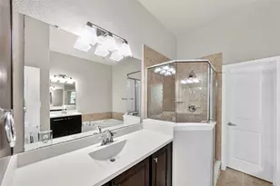 8607 Calvin Rd, Irving, TX 75063 - Photo 31