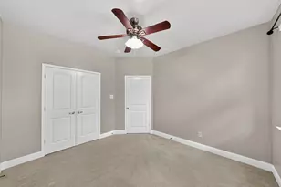 8607 Calvin Rd, Irving, TX 75063 - Photo 27