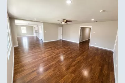 409 Jefferson Avenue, Princeton, TX 75407 - Photo 3